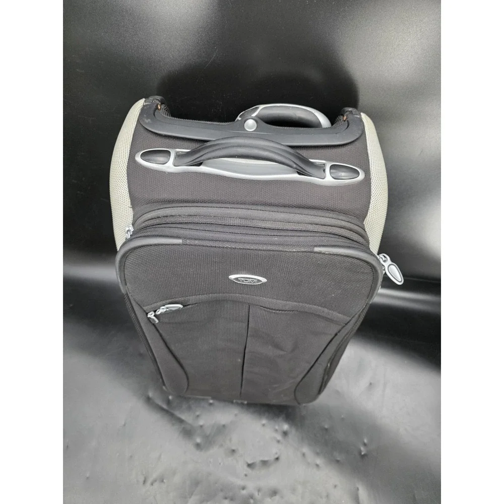 Tumi T3 Suitcase Luggage 2 Wheeled Carry On Limited Edition 22